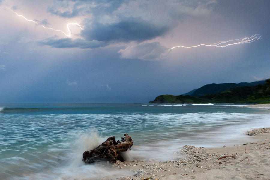 Lightning storm outside the beach front of Kapuluan Vista Resort, Pagudpud